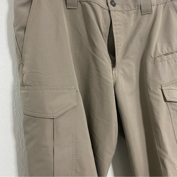 5.11 Tactical Men's Stryke Pants w/Flex-Tac Size 40x30 Mechanical Stretch - Picture 4 of 10